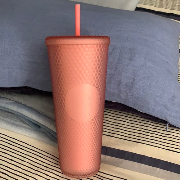 2022 pink studded Starbucks cup - Picture 1 of 4